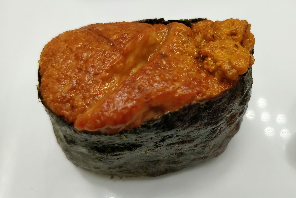 冷凍前的海膽壽司