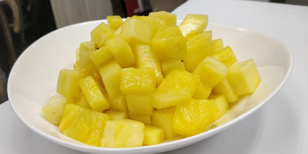 Freezing Pineapple: Defrosting